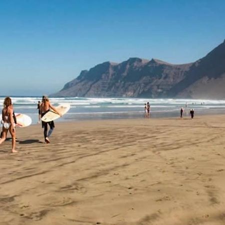 Apartamento suite blue sea Famara Exterior foto